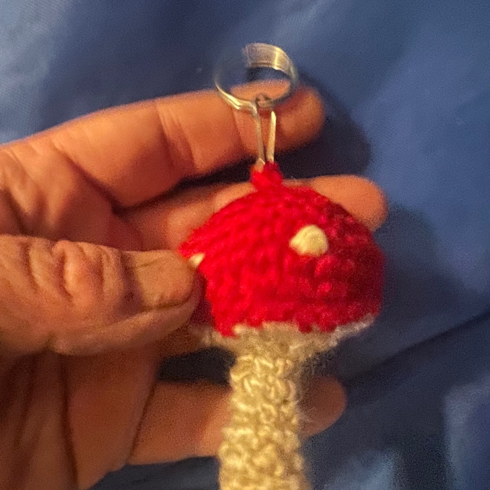 2” keychain mushroom 🍄